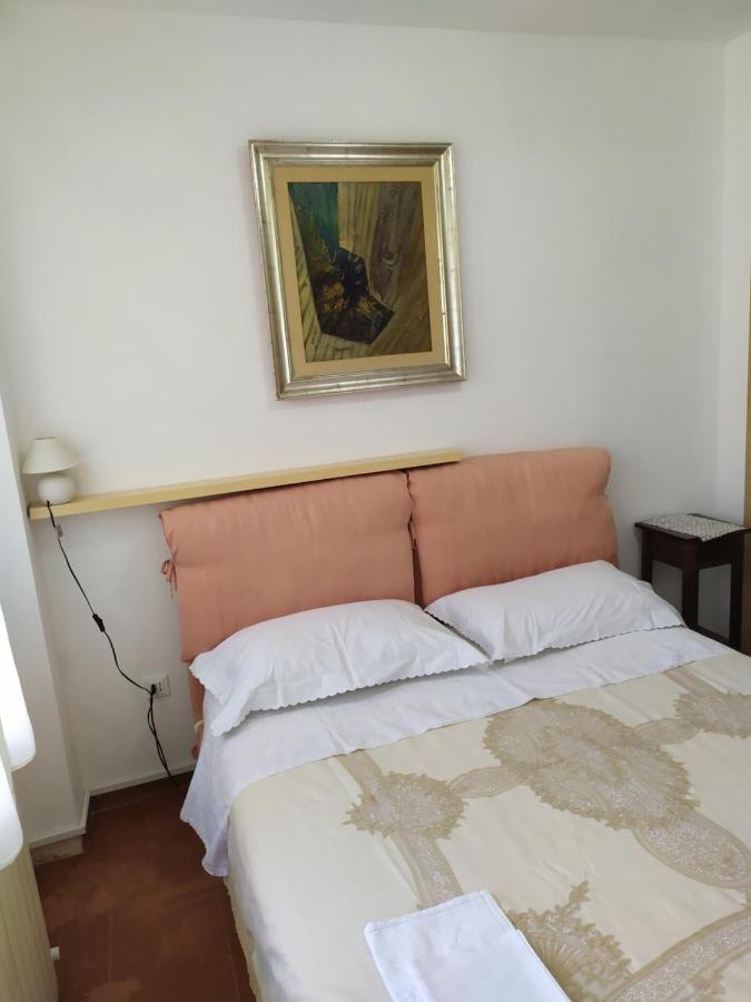 Casa Di Debora Hotel เปรูจา ภายนอก รูปภาพ